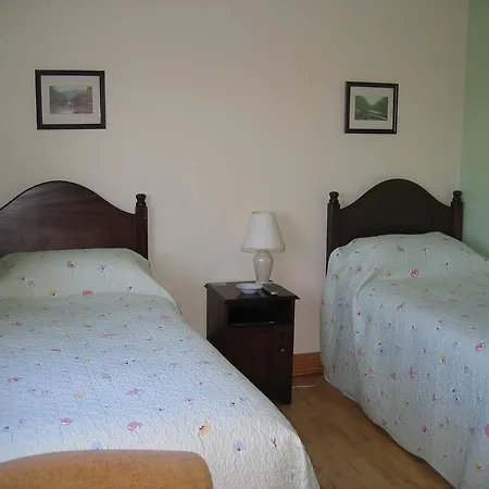 Bed & Breakfast Bayview House Trá Lí